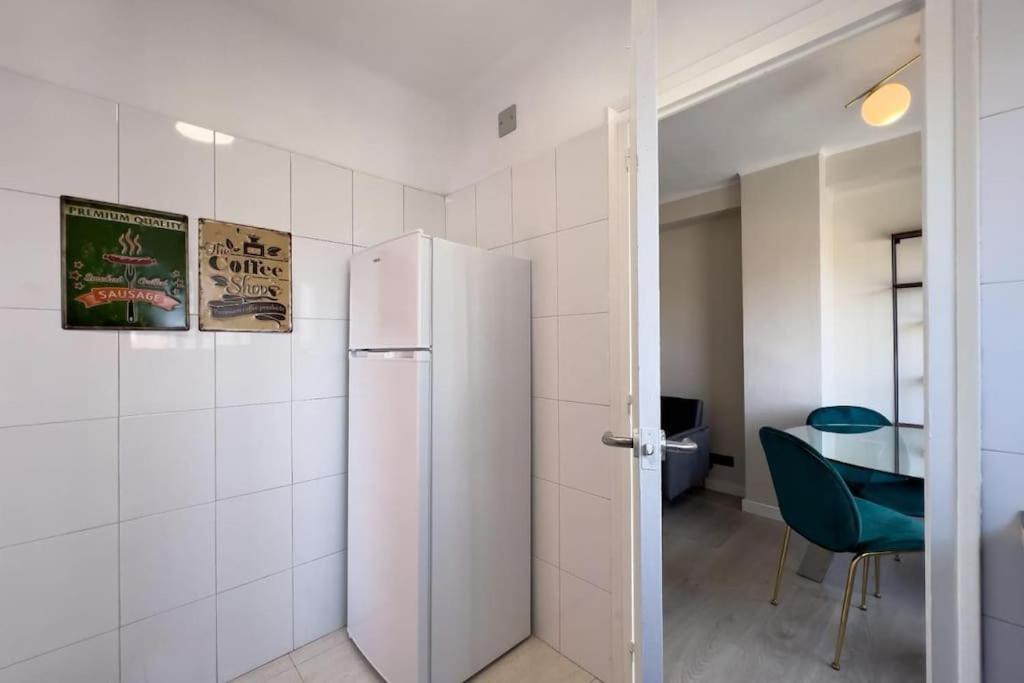 Bebarceloner Sant Andreu Apartments - 3 Bedrooms Екстериор снимка